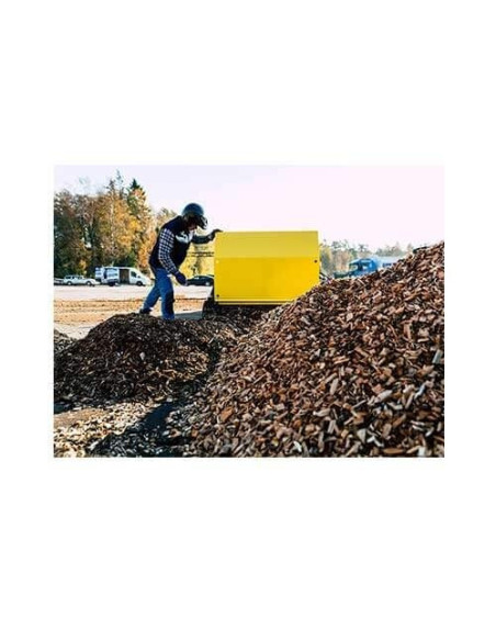 Iron Baltic sweeping and collecting machine