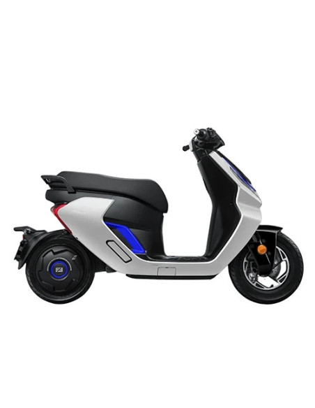 CFMOTO ZEEHO AE6+ Vibrant White L3e '24