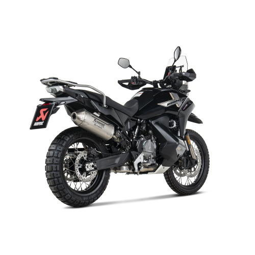 800MT-X AKRAPOVIC TOBA DE ESCAPAR Slip-ON