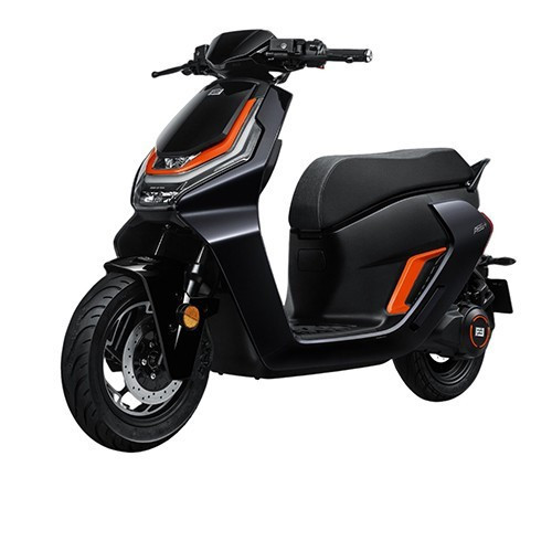 CFMOTO ZEEHO AE6+ Liquid Black L1e '24