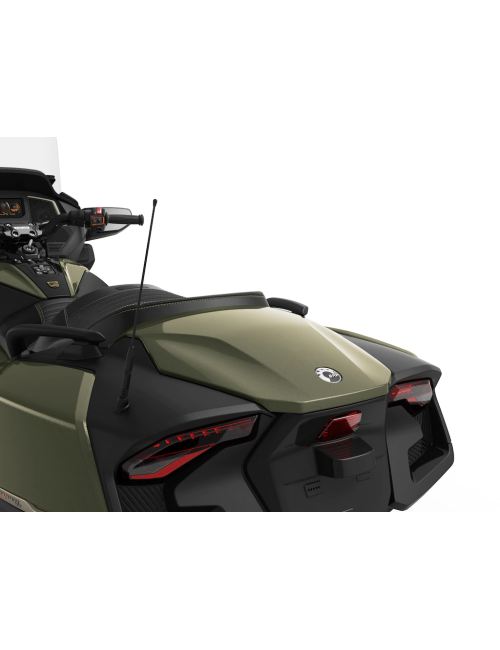CAN-AM Spyder RT Sea-to-Sky Edition