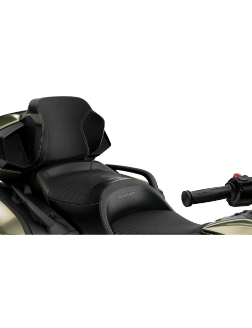 CAN-AM Spyder RT Sea-to-Sky Edition