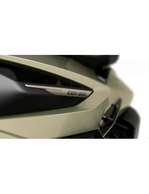 CAN-AM Spyder RT Sea-to-Sky Edition