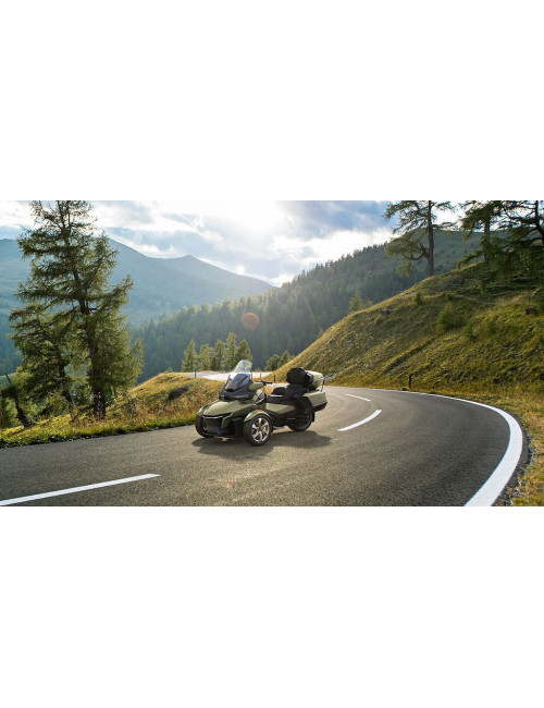 CAN-AM Spyder RT Sea-to-Sky Edition
