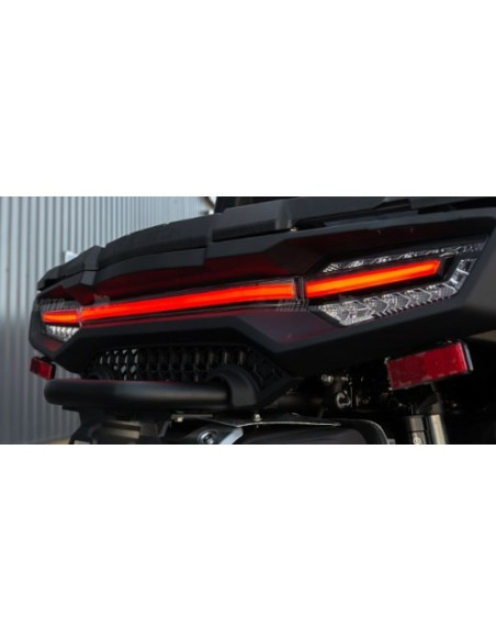 Central LED brake light CFMOTO X10